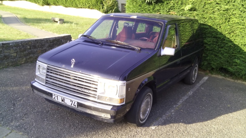 Mon Plymouth Voyager de 1990 Img_2011