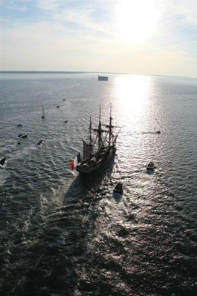 [Marine à voile] L'Hermione - Page 18 10628610