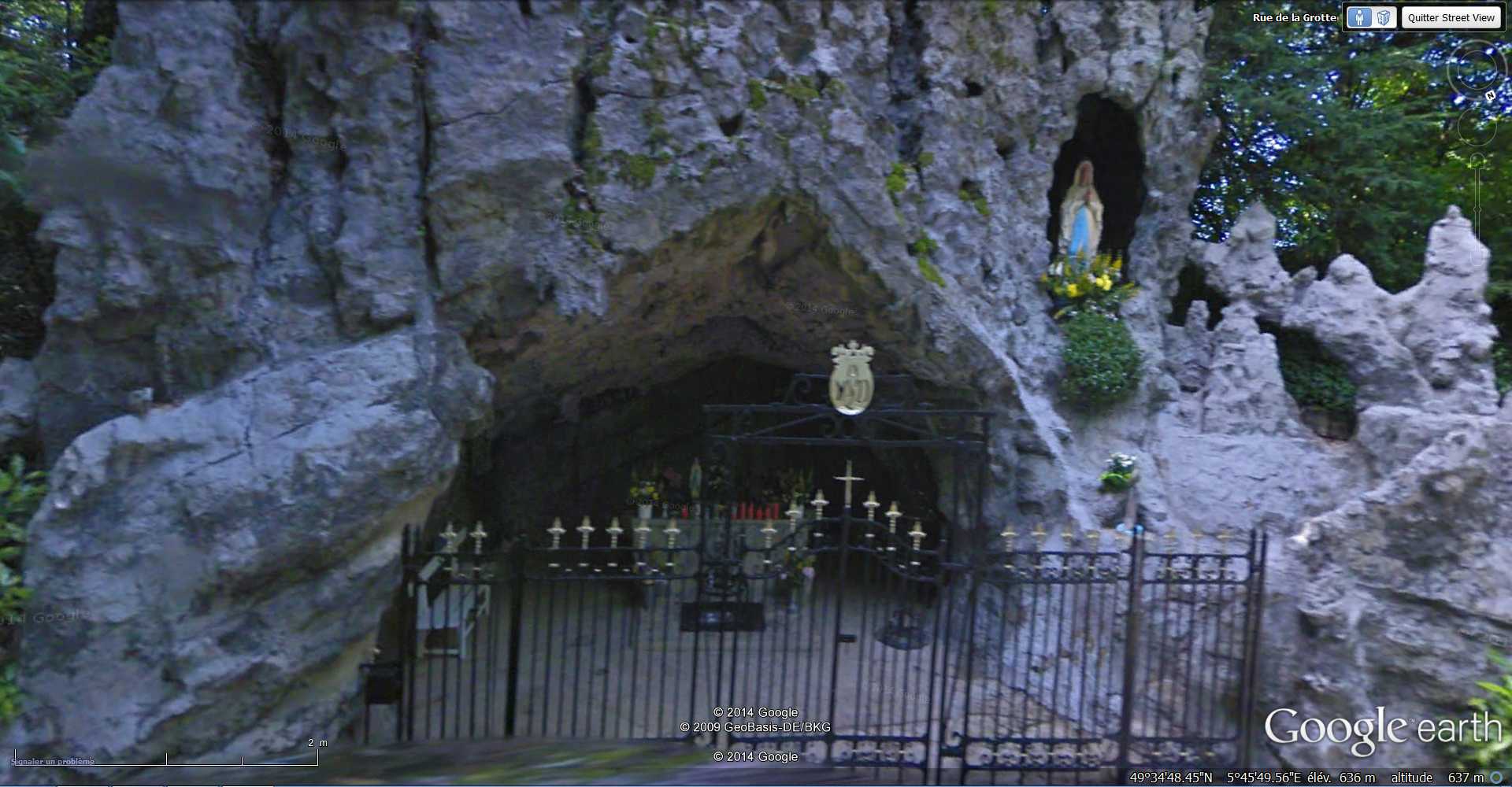 Les répliques de la grotte de Lourdes - Page 2 2014-381