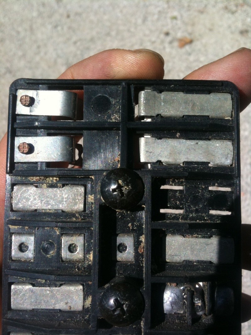[R90/6]diode plaque de phare Img_1217