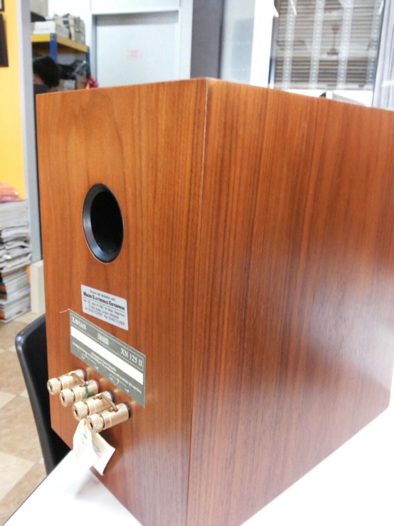 Xavian XN 125 MK2 Speakers (sold) Img-2016