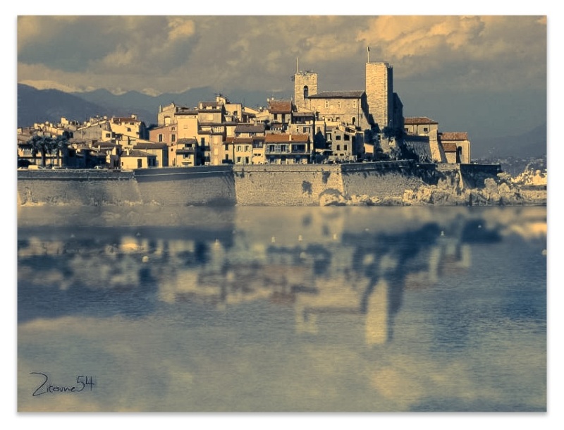 Antibes le soir... Par_dy10