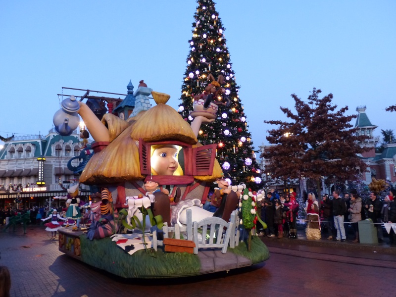 TR séjour magique & topissime à Disneyland Paris - Sequoia Lodge (GFC) - du 17/12/13 au 20/12/13 [Saison 3 Terminée - Épisode 11 – Épisode final !  posté le 25/11/2014 !] - Page 22 P1010828