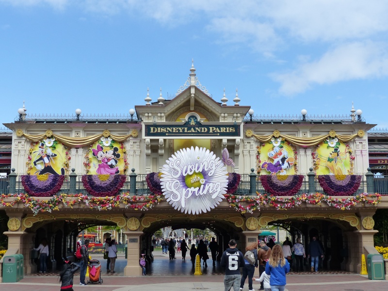 TR super séjour Saison du Printemps à Disneyland Paris - Sequoia Lodge (GFC) - du 13/05/14 au 16/05/14 [Saison 4 en cours - Episode 2 & 3 postés le 14/10/2014 !]   - Page 2 P1020813