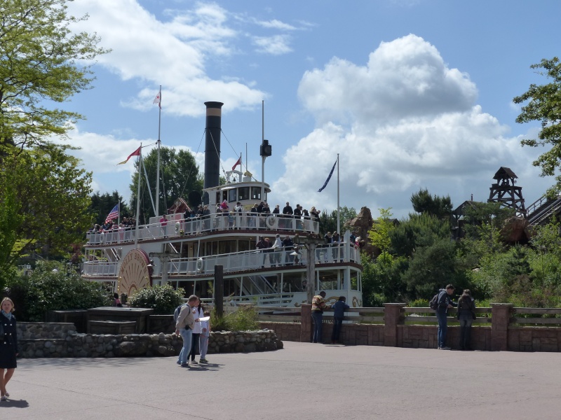 TR super séjour Saison du Printemps à Disneyland Paris - Sequoia Lodge (GFC) - du 13/05/14 au 16/05/14 [Saison 4 en cours - Episode 2 & 3 postés le 14/10/2014 !]   - Page 3 P1020833