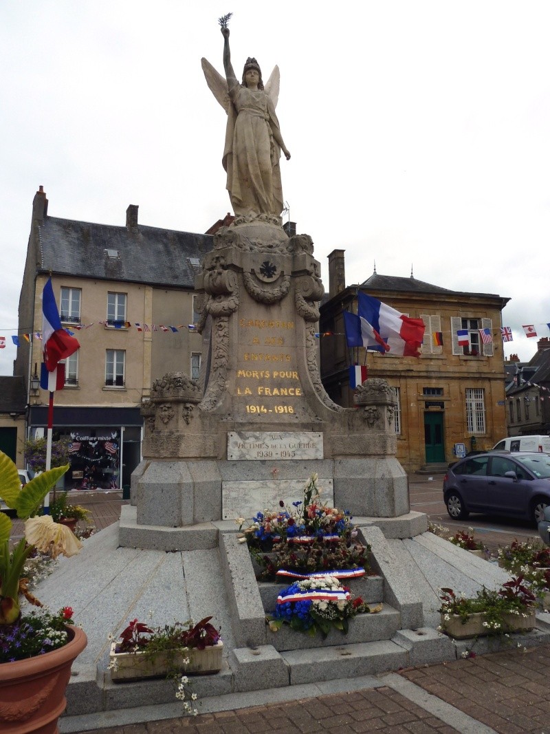 [Histoires et Histoire] Monuments aux morts originaux Français Tome 1 - Page 15 5704_p10