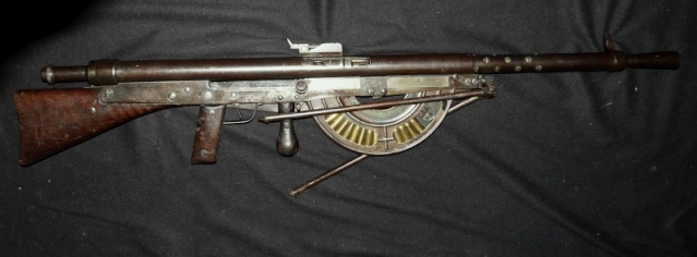 Le fusil-mitrailleur Chauchat et ses accessoires 1204