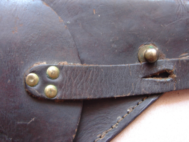 Les etuis du revolver modele 1873/74 et 1892 (etui-jambon) 1237