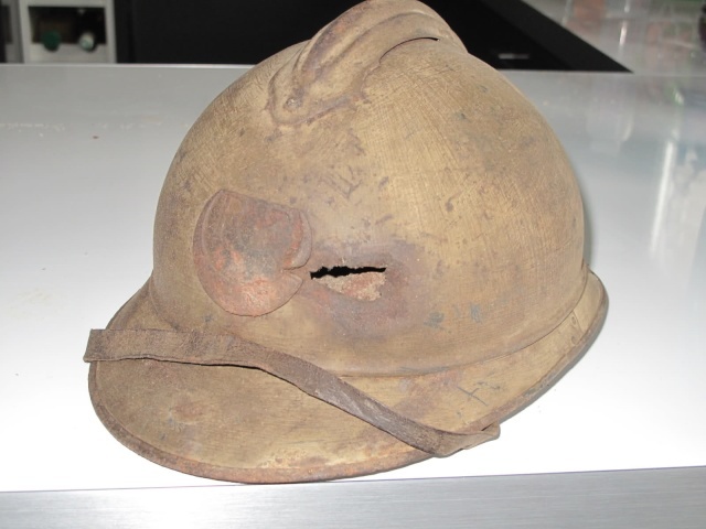 Photothèque : le casque Adrian de l'armée d’Afrique  1814