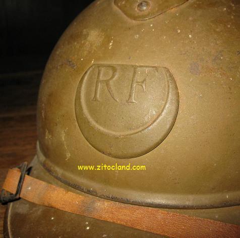Photothèque : le casque Adrian de l'armée d’Afrique  2247