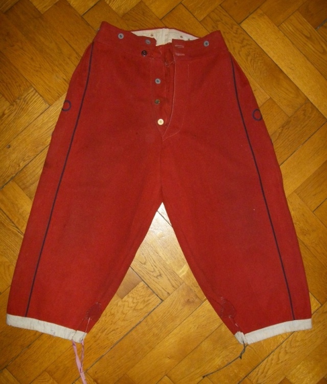 Les uniformes portés par les zouaves  3710