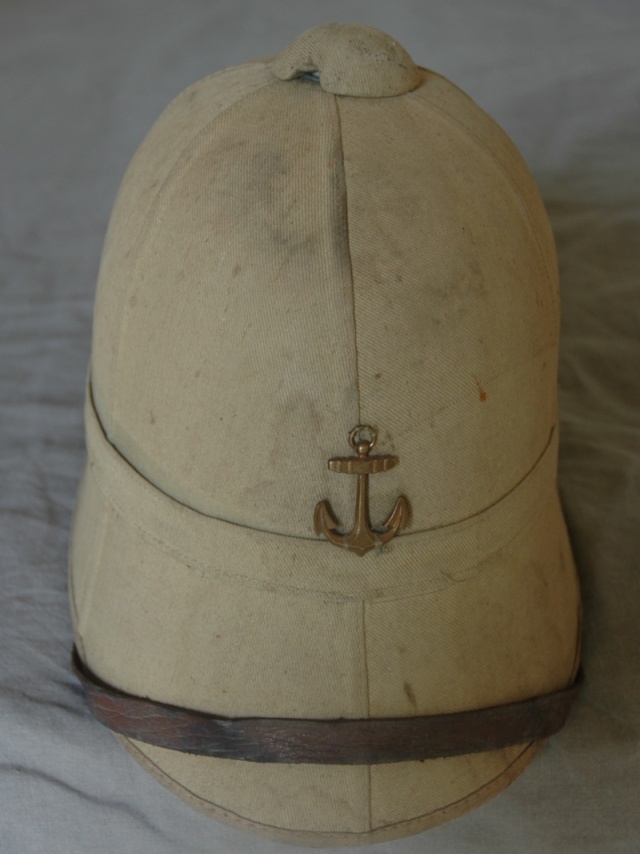 Le casque colonial modèle 1886  495