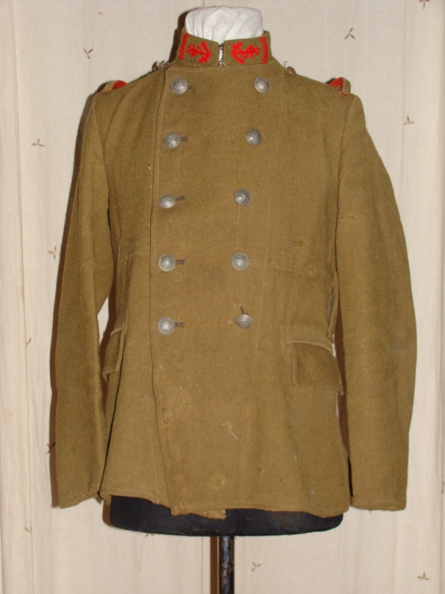 Les uniformes de la coloniale  616