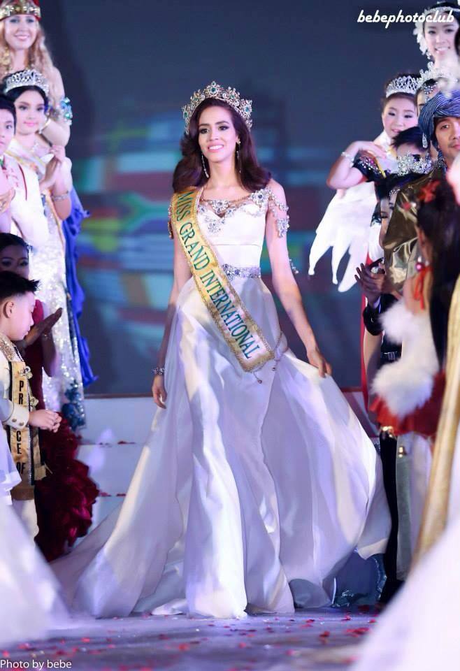  *Miss Grand International 2014- Official Thread- Daryanne Lees- Cuba* - Page 4 10885310