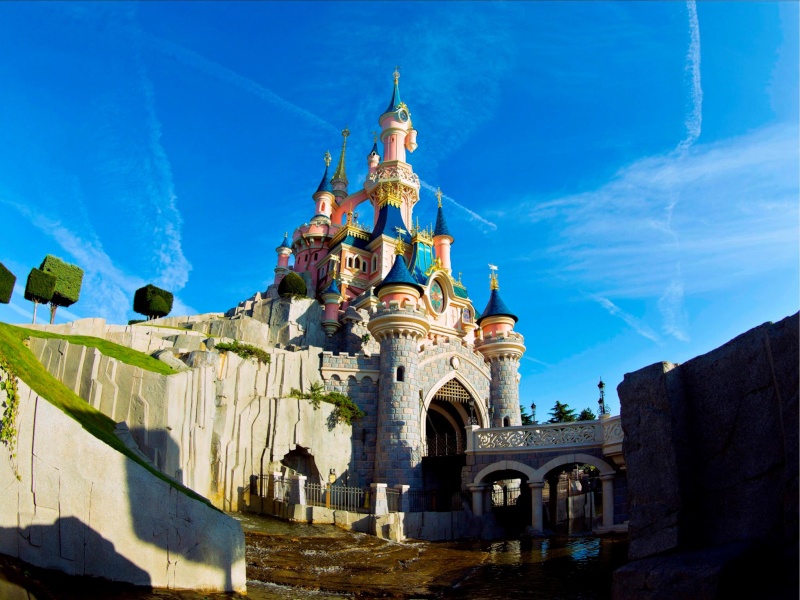 Photos publiées sur Facebook par Disneyland® Paris - Page 2 10443110
