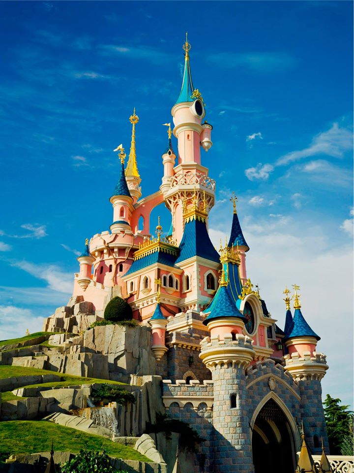 Photos publiées sur Facebook par Disneyland® Paris - Page 2 10541310