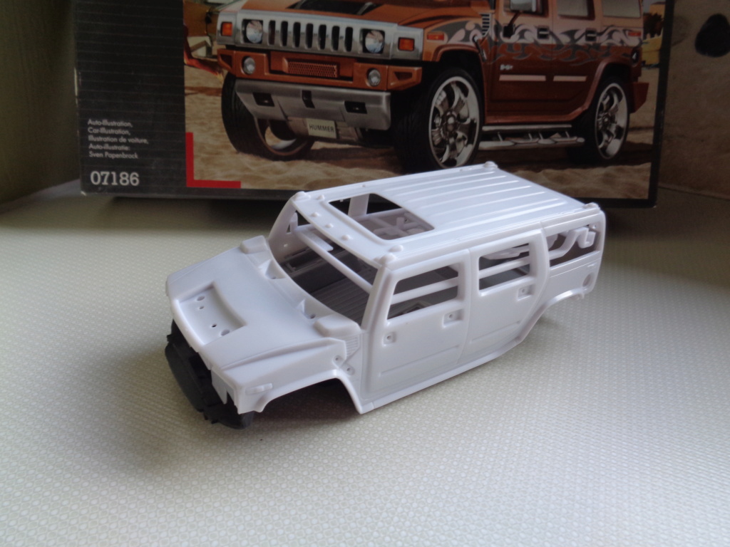 hummer h2 kit revell 1.24 Dsc00534