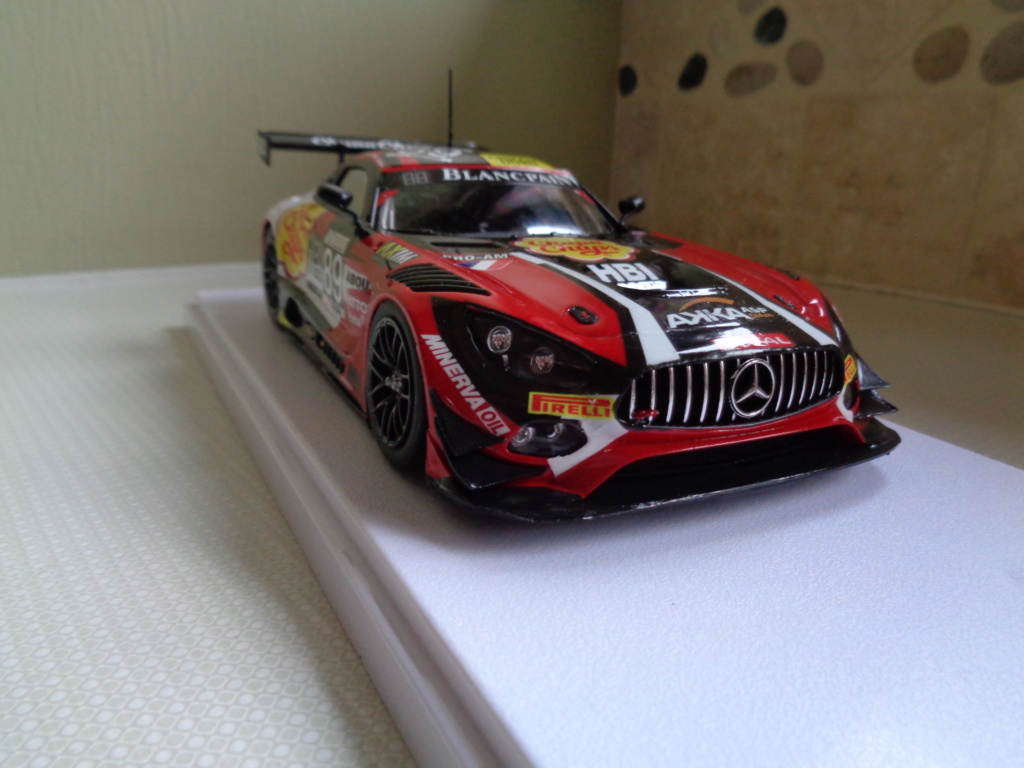 amg gt3 chups kit tamiya 1.24+décal slotfabrik montage terminé Dsc00922