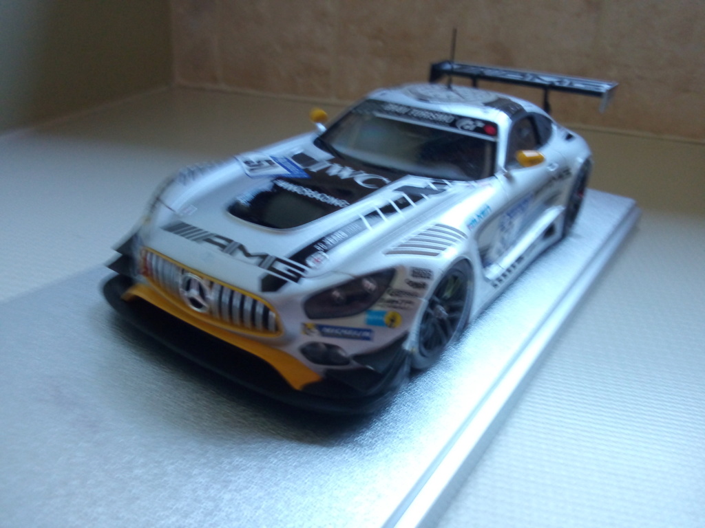 mercedes amg gt 24h nurburgring 2017 kit tamiya+décal sk 1.24 montage terminé Img_2013