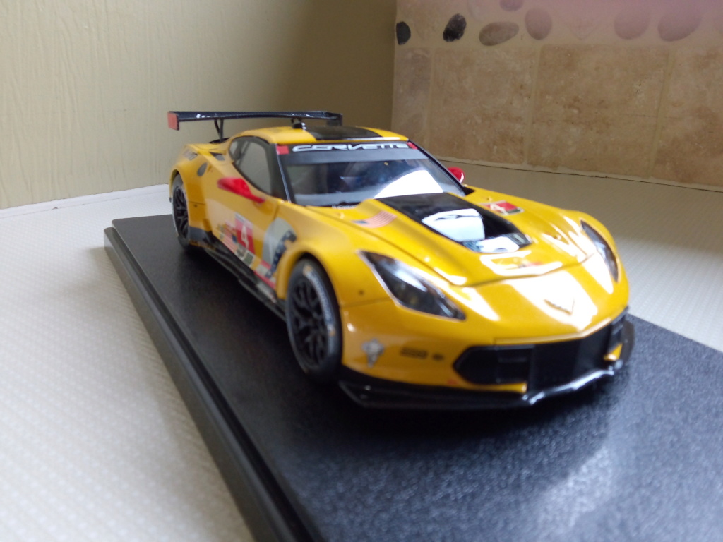 Corvette c7r le mans 2016 kit revell 1.25 montage terminé Img_2294