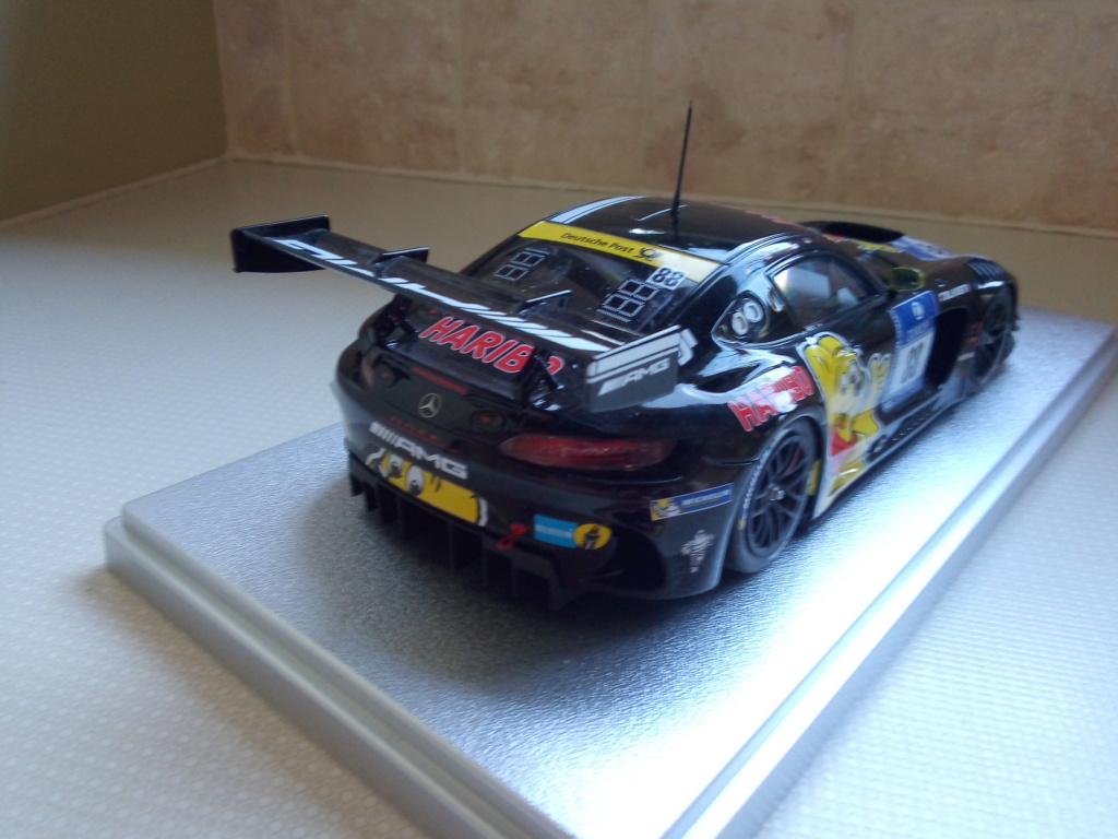 mercedes amg gt3 haribo  kit tamiya +décal studio27 1.43 Img_2671