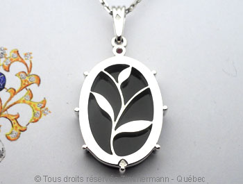 Pendentif ajouré camée agate ultrason..saphir rose Peam0516