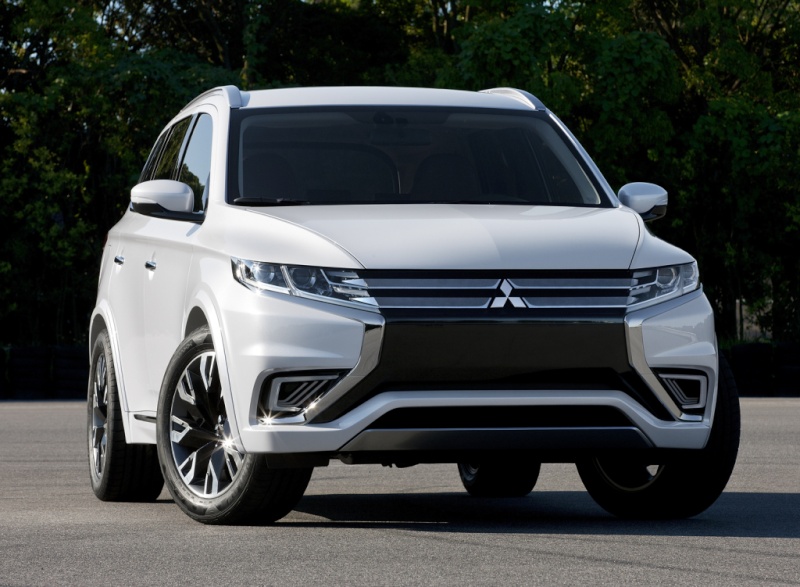 2014 - [Mitsubishi] Outlander PHEV Concept-S Mitsub10