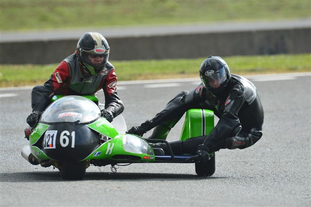 Les Z'amis aux Coupes Moto Légende 2014 Herva_10