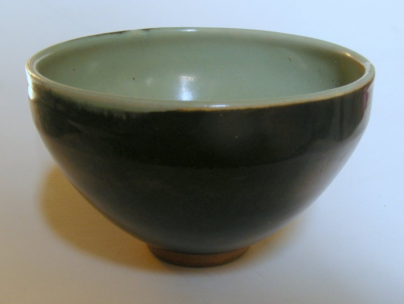 Douglas Zadek - Cobham Pottery 03110