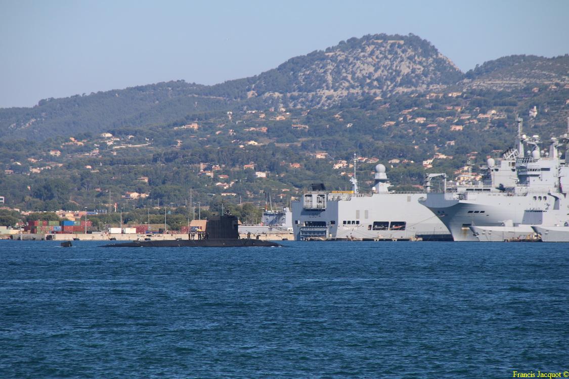 [Les ports militaires de métropole] Port de Toulon - TOME 1 - Page 8 0523