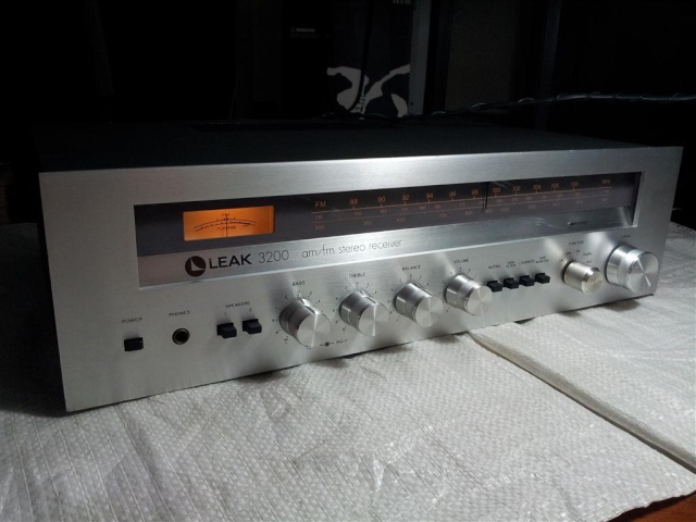 Leak 3200 stereo tuner amp SOLD 20121110