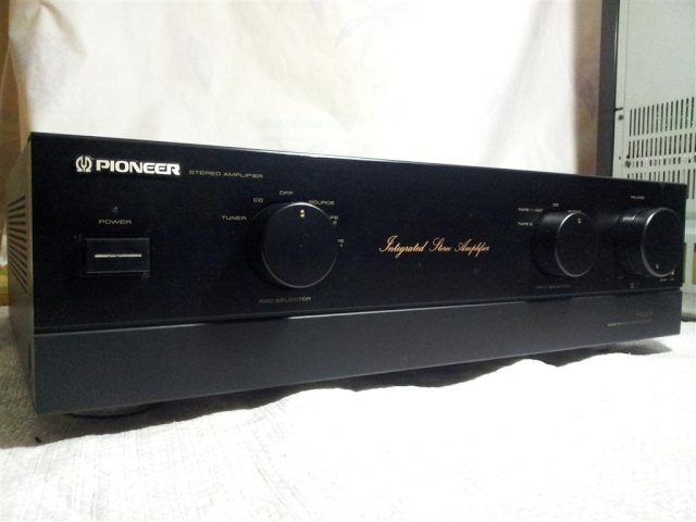 Pioneer A-400X integrated amp (sold) 20121210
