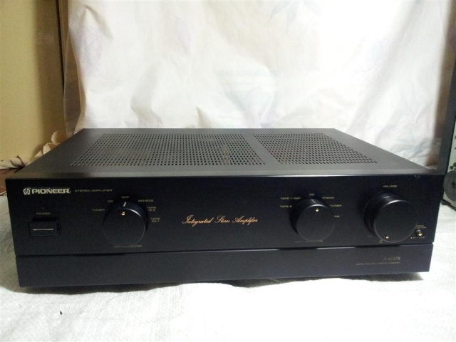Pioneer A-400X integrated amp (sold) 20121211