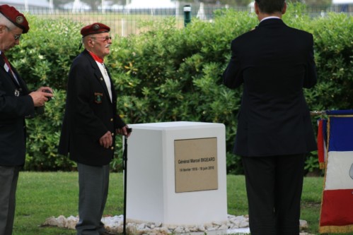  18 juin 2010 : mort du Général Marcel Bigeard. Frejus10