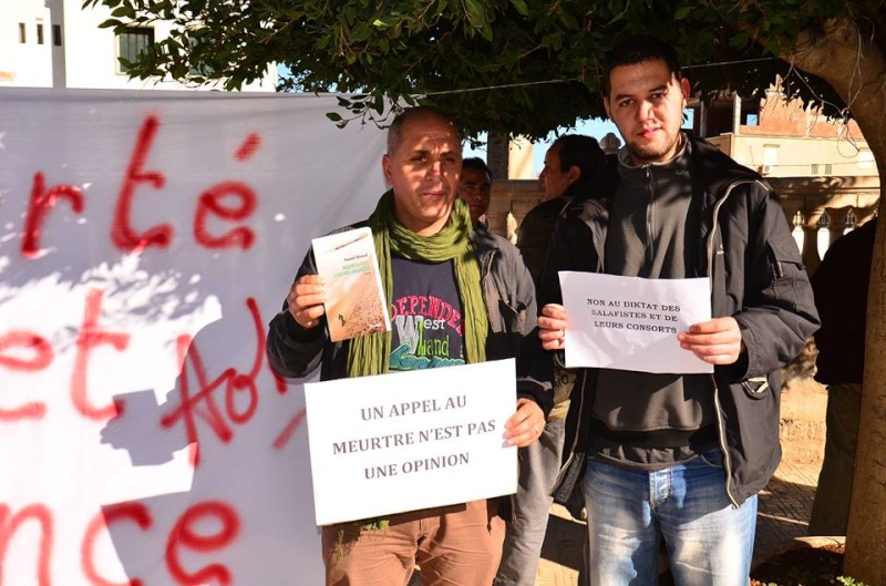 Rassemblement de solidarité avec Kamel Daoud à Aokas mardi 23 decembre 2014 1111