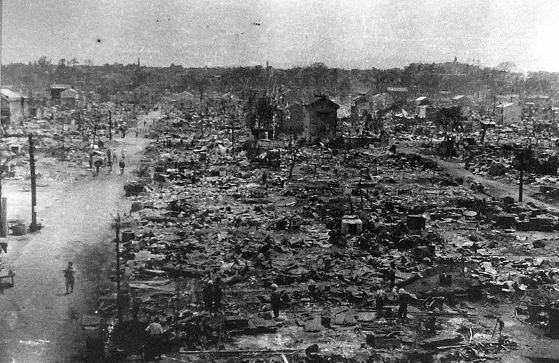 Bombardements incendiaires Japon 1945 Tokyo_15