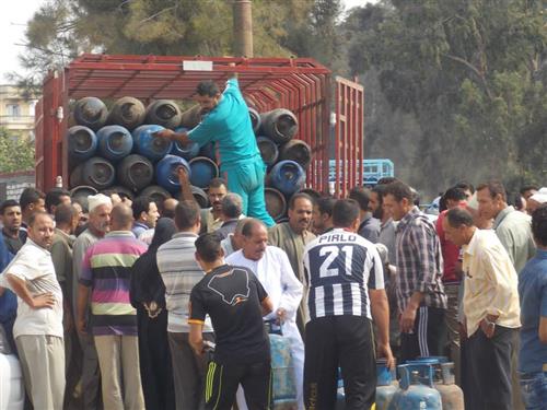 ازمة الغاز تظهر مجددا فى قرية شباس الشهداء 113