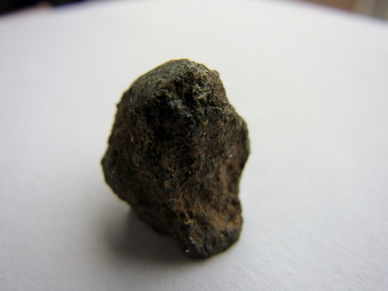 petite pierre a identifier Meteor22