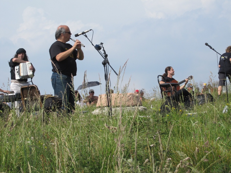 ESCURSIONE DEL 11/07/2010 DA BOCCA DI SELVA (1551m) a CIMA MEZZOGIORNO (1670m) abbinata al concerto di VOCI E LUCI IN LESSINIA Da_boc21