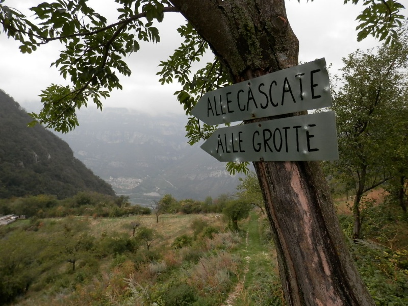 ESCURSIONE DEL 30/09/2012 a Breonio le sconosciute cascate del rio Paraiso e la grotta del Semalo P9300110