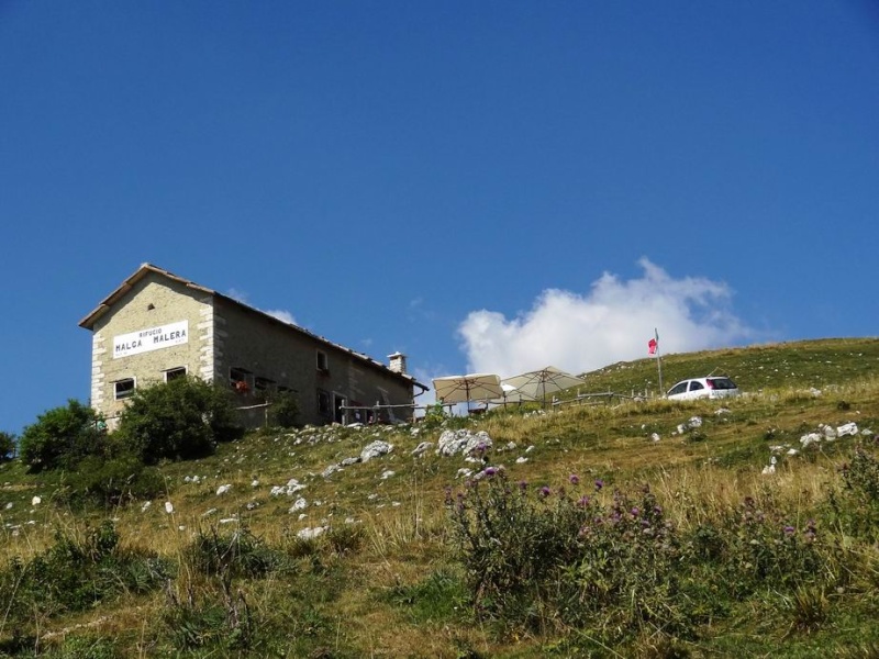 ESCURSIONE DEL 19/08/2012 in Lessinia nell'alto vajo di Squaranto Ridime17