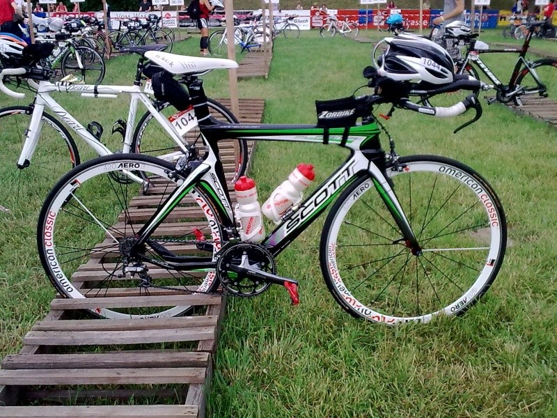 A Vendre : roue American Classic 420 Aero Blanche Photo010