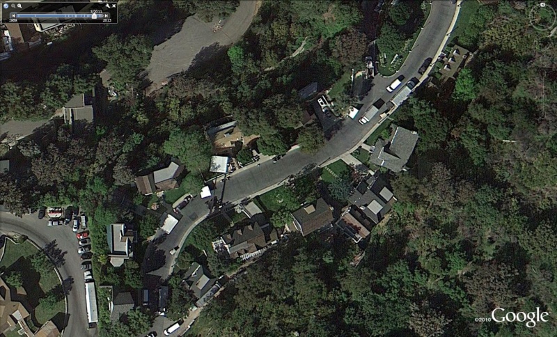 Lieux de tournages de films vus avec Google Earth - Page 2 House210