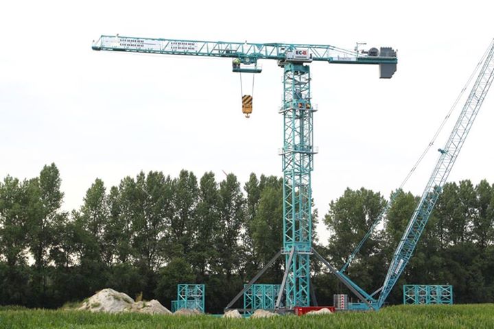 Les LIEBHERR - Page 6 1000ec10