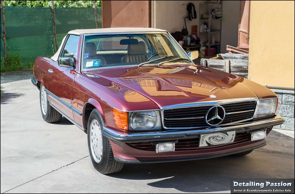 Dark & Manu : MERCEDES BENZ SL 300 R107  111