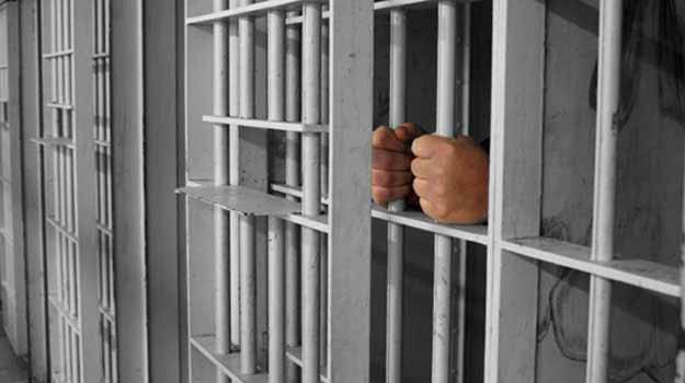 حبس مغربيين بتهمة الإقامة غير الشرعية ببريكة 10449910