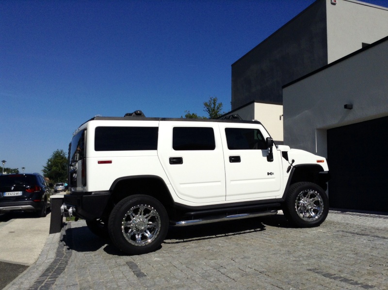 Présentation hummer H2 blanc kit Led ext. Image17