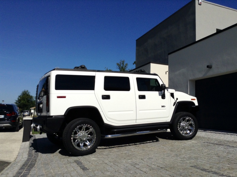 Présentation hummer H2 blanc kit Led ext. Image19