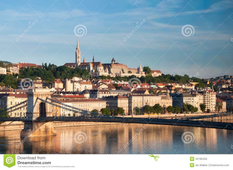 Photo sur plaques de verre: Chain bridge de Budapest Old-to10