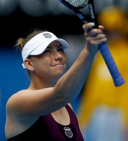 Venus se retira en Melbourne, cae Henin y gana Wozniacki Bsie7027